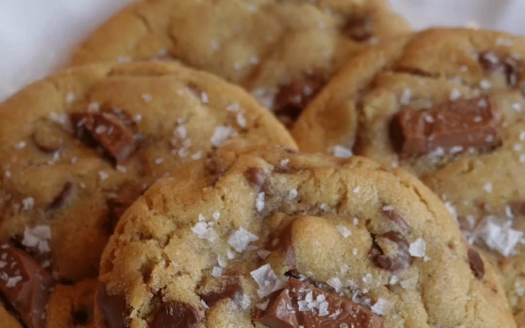 Fresh Out of the Oven: The Best Melt-in-Your-Mouth Chocolate Chip Cookies